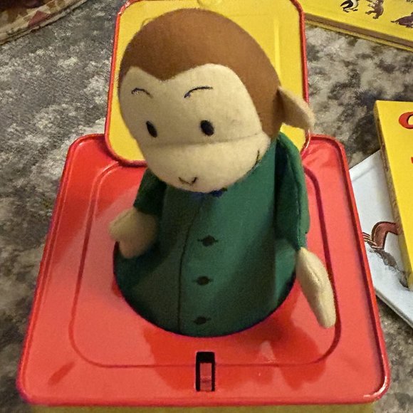 Sylilings Curious George Jack in the Box & two Curious George Books (Vintage) - Picture 13 of 15
